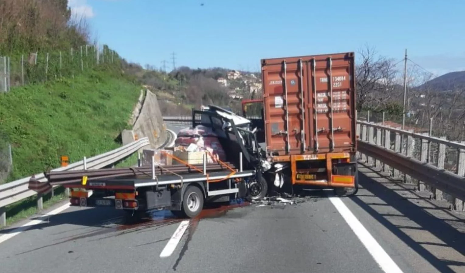 Recupero Mezzi Pesanti: Affidabilità e Competenza per Affrontare le Emergenze